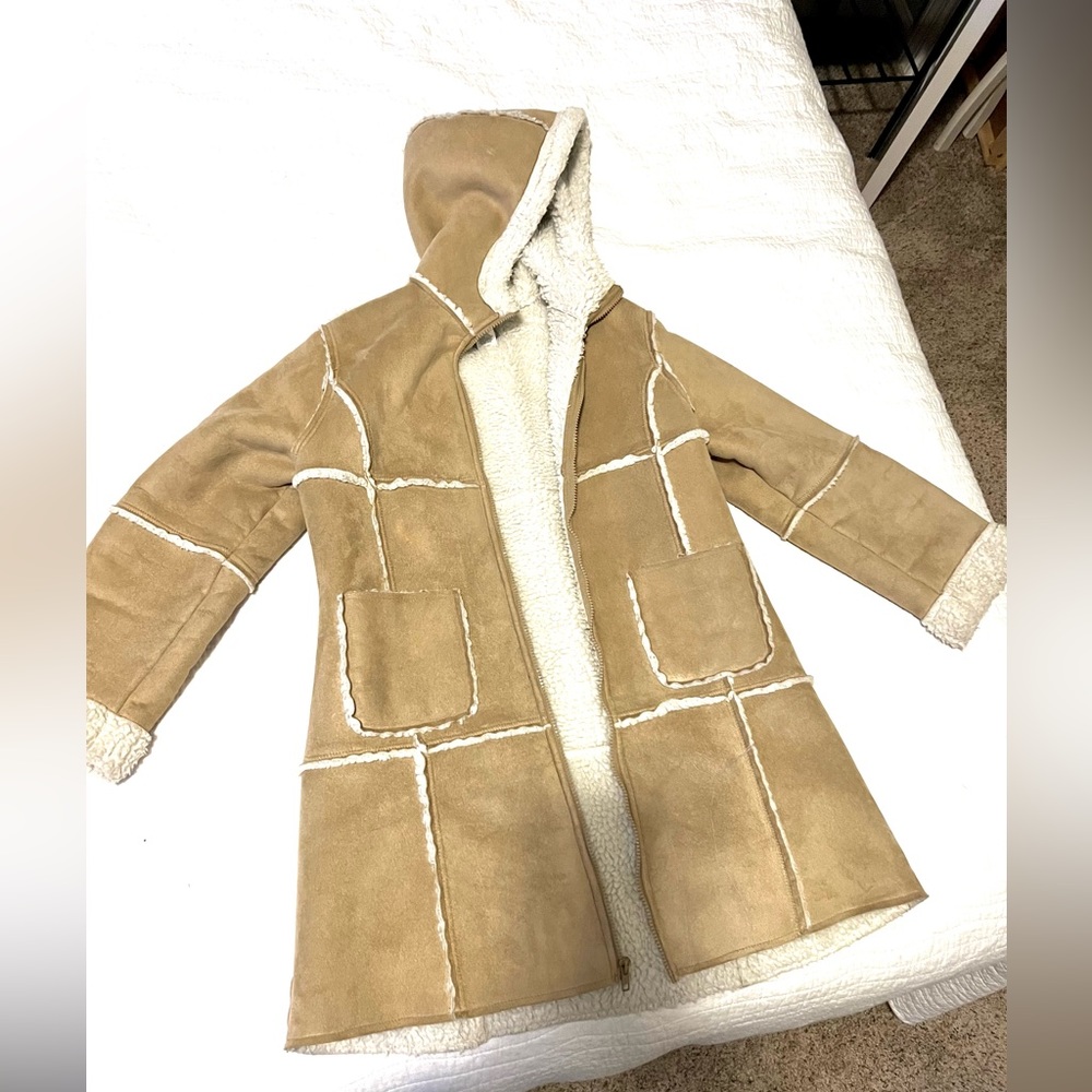 Talbots Kids Sherpa coat button up; cozy warm; Size 14; jacket